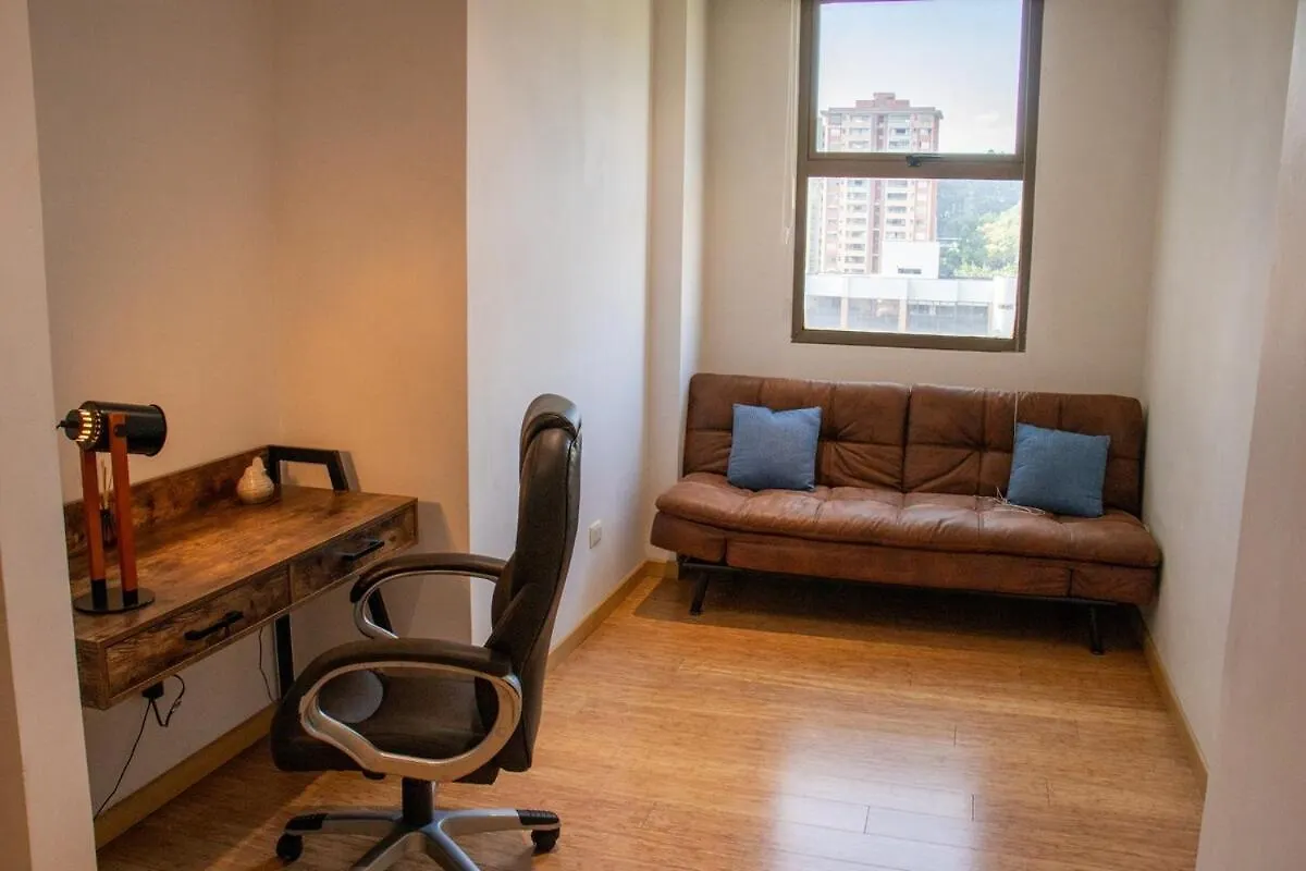 Luxury 3 Bedroom Apartment In Provenza Medellín 0*,